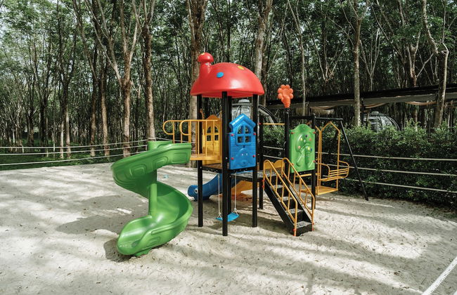 Timber Society Boutique Hideaway - Photo 41