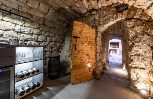 Villa Royal House - Photo 18