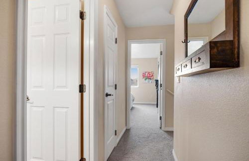 Near Tamarack AC Kitchen TV Washer Dryer - Foto 33