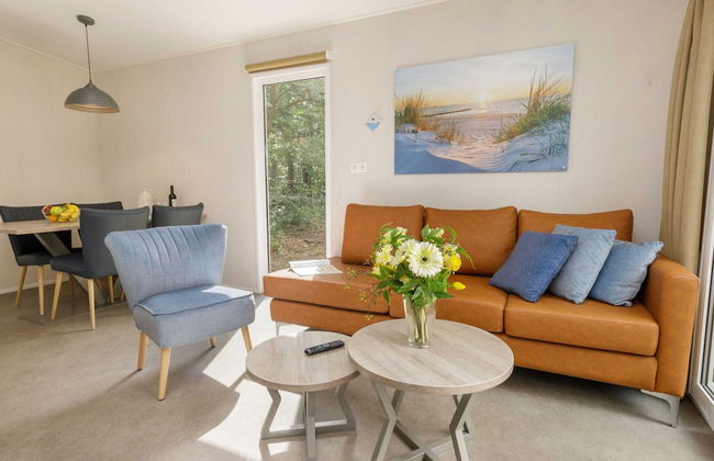 Cozy Chalet Close to the Beach - Photo 8