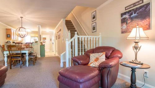 Riverfront home within walking distance of Helen - Foto 2