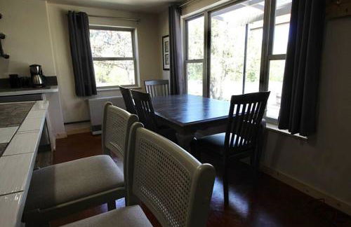 New! Lower Level Ranch Home - 10 mins to Town - Foto 21