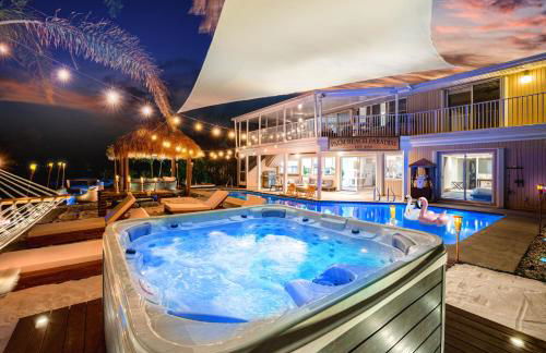 Waterfront Villa with Beach, Pool, Cinema, Game Room and Tiki - Foto 42