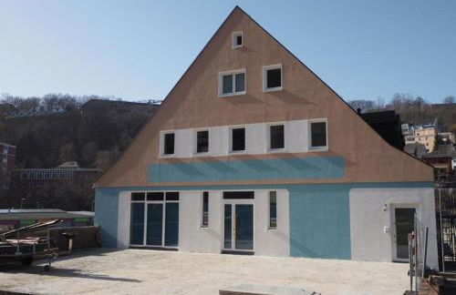 Queensize Bett & Netflix zentral - Foto 14