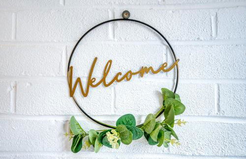 Elegant 5 Bed House - Sleeps 9, Central Solihull, NEC, JLR, HS2, Resorts World, Airport Business and Leisure Stays, - Foto 39