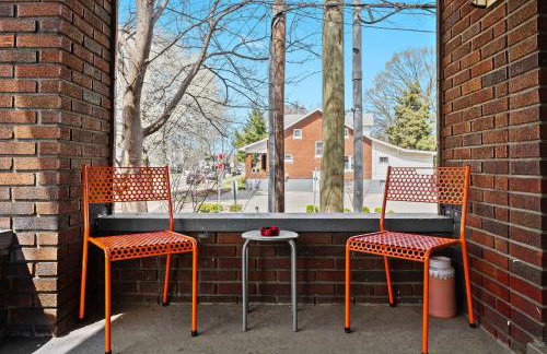 Cozy & Creative Top Unit in Lou's Arts District - Foto 62