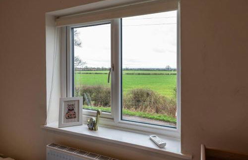 Charming Cottage Stunning Views - Pass the Keys - Foto 23