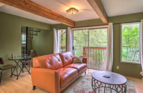 Vida Cabin with Yard and Grill on McKenzie River! - Foto 3