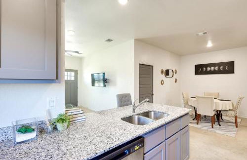 2 Mi to Downtown Temple Pet-Friendly Home with Yard - Foto 9