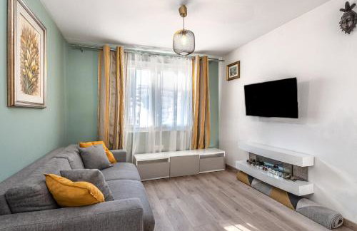 Beautiful 3 room apartment - Parking -Centre -Tram - Foto 1
