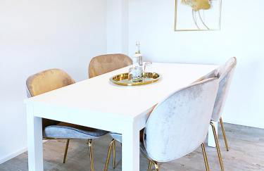 Fuchsbau unterm Krönchen - Foto 9