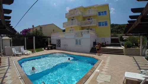 Apartments Romana - Photo 1