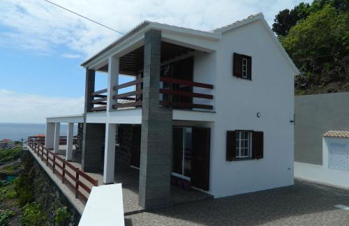 Adega Ninho da Cagarra - Photo 1