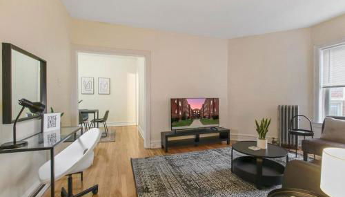 Cozy 1BR Apartment in Rogers Park - Touhy 2W - Foto 4