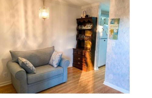 D2 Bishop on the Green 2 BR 2 BA Condo Colonial Charters Golf Course - Foto 2