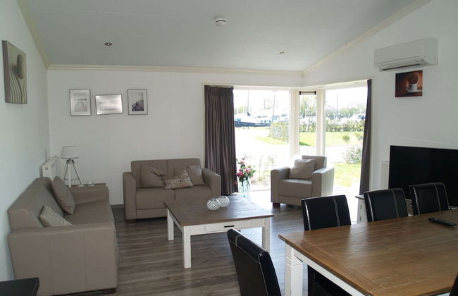 Comfortable Chalet Near Brunssummerheide - Photo 6