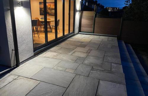 Serene Stays - Foto 41