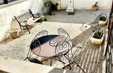 Appartement cosy avec cour privée & terrasse Calme idéal couples familles - Photo 10