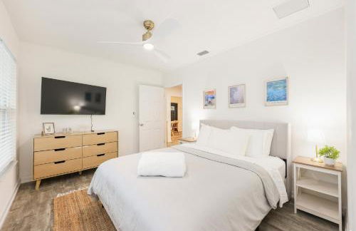 Casa Bella Naples Vacation Home - Photo 7