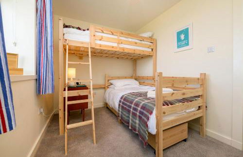 Self-catering Lighthouse Keeper's Cottage on the NC500 - Photo 47