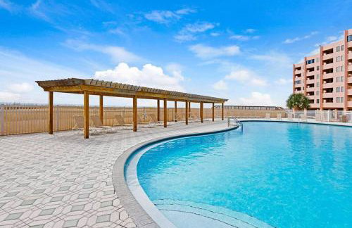 Fun cozy beach retreat! Steps to beach, heated pool & pickleball - Foto 31