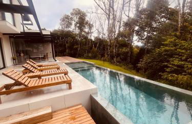 Paraíso em Rancho Queimado com piscina aquecida - Foto 1