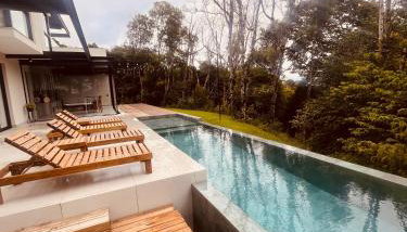 Paraíso em Rancho Queimado com piscina aquecida - Foto 1