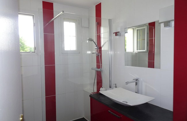 Holiday Home in Guerlesquin Near Lake - Foto 18