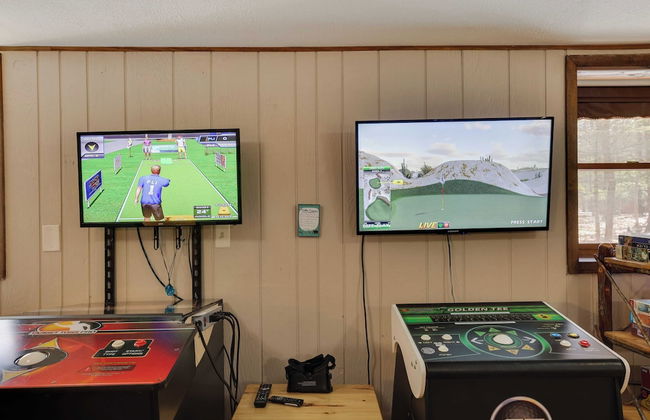 Grateful Escape Avantstay Hot Tub, Sauna, Deck, Firepit, Beach Access - Photo 23