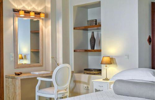 Mare Monte Luxury Suites - Photo 6