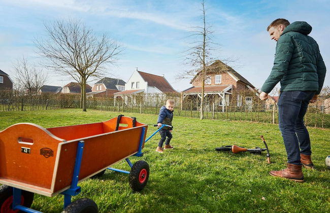 Beautiful Villa in Limburg Near Lake - Photo 32