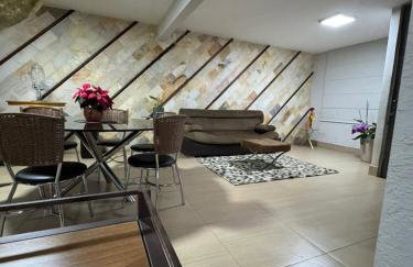 Excelente Casa para 10 pessoas proximo ao Shopping Flamboyant- Serra Dourada-Autódromo - Photo 3