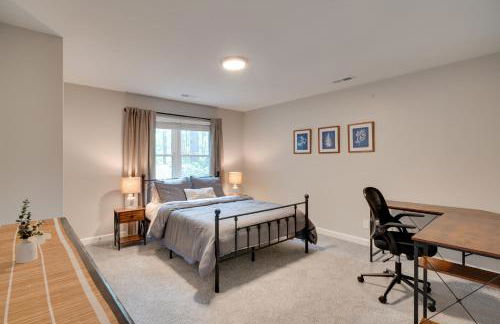 7 Mi to Dtwn Raleigh BBQ-Ready Townhome! - Foto 15
