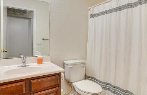 6 Mi to State Farm Stadium Avondale Family Home! - Foto 16