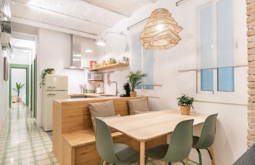 Charming renovated Apt minutes from the center - Foto 2