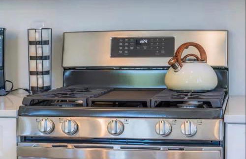 Exclusive Vacation Rental Near Asbury Park!! - Foto 16