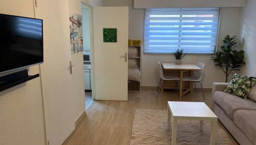 Centre Golfe Juan Plage et transports à pied, 5 min Cannes - Foto 4