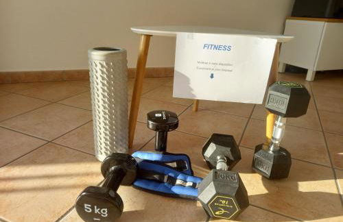 T2 de 56m2 - Genève à 5 min- Parking Privé Gratuit - Photo 30