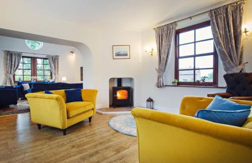 5 Bed in Worcester oc-75602 - Photo 2