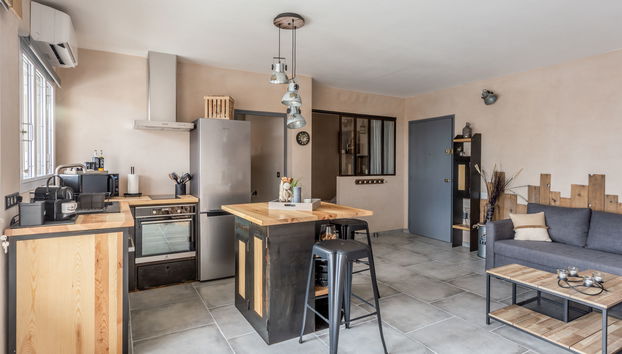 Kitchen / Dining Room