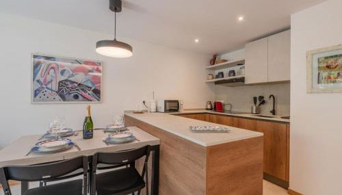 Appartement moderne avec terrasse et jardin privatif à Chamonix - Parking inclus - FR-1-343-267 - Foto 4