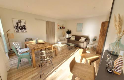 Sunny and calm 2 bed apartment place du Pin - Foto 3