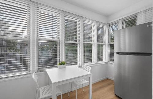 Shadyside, Central !5 Stylish and Bright Studio With Free Parking - Foto 5