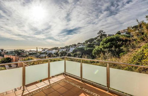 Lovely Home In Sant Cebrià De Vallalta - Foto 19