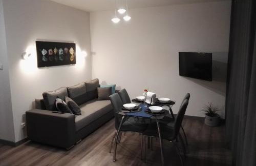 Apartament Nadmorski - Kompleks Pięć Mórz z basenem - Foto 1