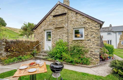 1 Bed in Looe oc-90173 - Photo 1