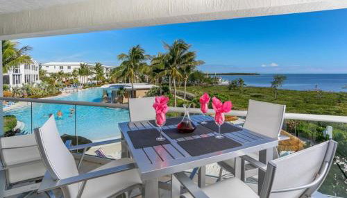 FULL TIME LIC Mgr - LUXURIOUS 3 BED 3 BATH OCEANFRONT SUITE - UPSCALE OCEANFRONT RESORT - INDOOR PICKLEBALL - SPEAKEASY! - Foto 3