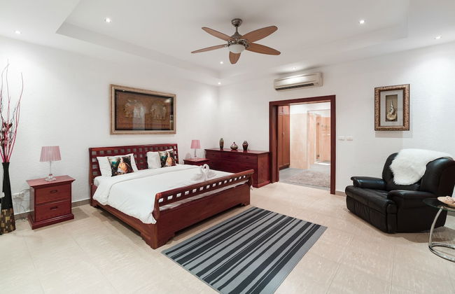 Stunning Luxury Golf and Pool Villas - Foto 15