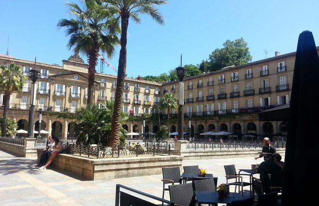 Visita guiada por Bilbao y la catedral de Santiago - Foto 4