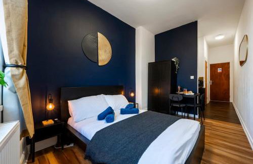 Stylish Central Nottingham Studio Sleeps 2 Ensuite - Foto 6